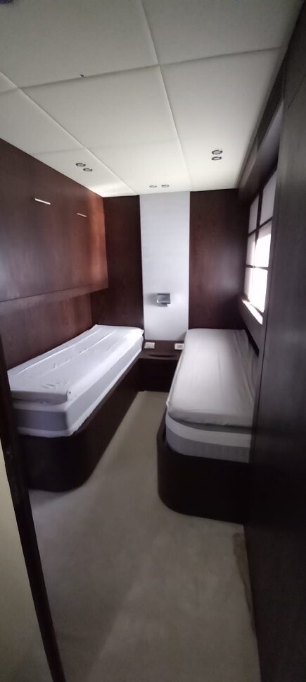 AB 88 supplied yacht photograph 9