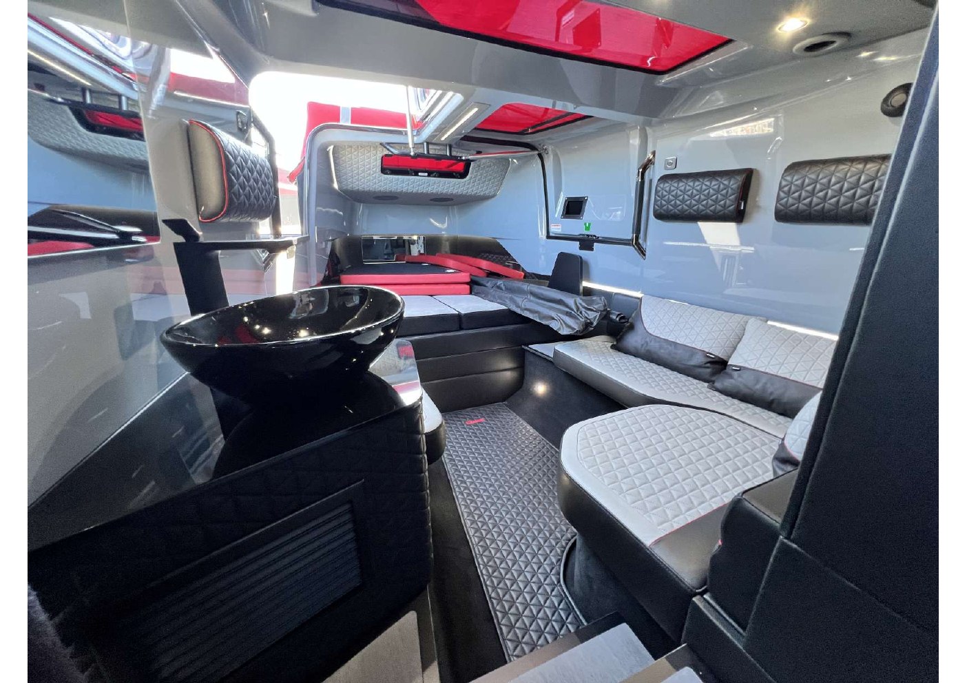 BRABUS 900 Shadow Black Ops cabin
