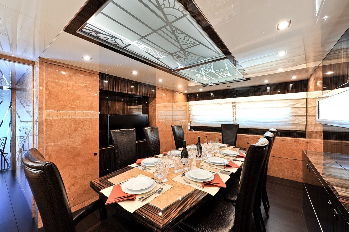 Maiora 31 DP supplied yacht photograph 14