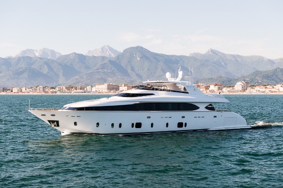 Maiora 33 DP for sale