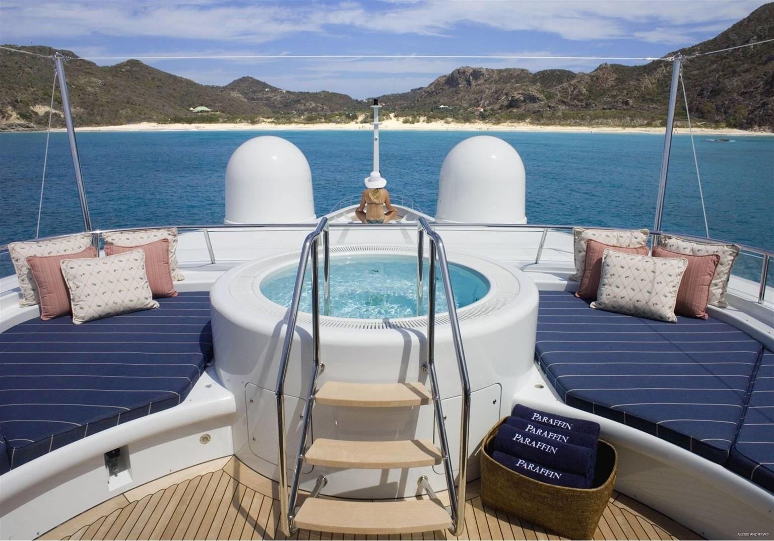 Paraffin sun deck jacuzzi