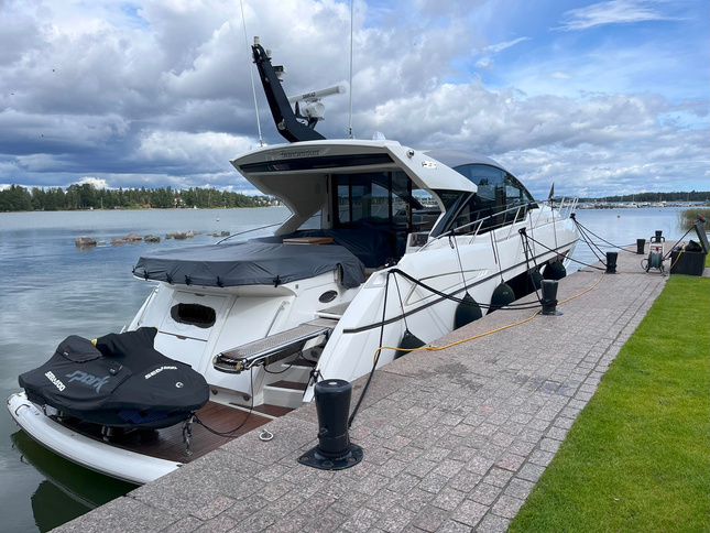 Sunseeker Predator 57 MKII aft view with tender